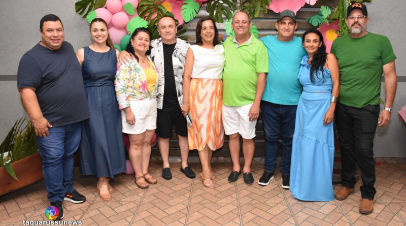 FOTOS DA 4ª EDIÇÃO DA FESTA HAVAIANA