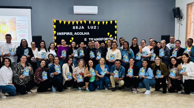 Professores da Rede Municipal de Ensino participam de Formação Continuada